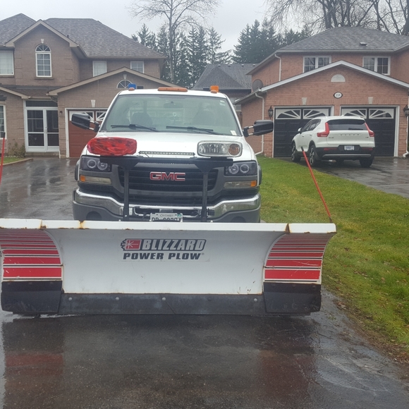 2006 gmc 2500 - Picture 2 of 4